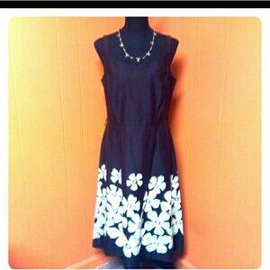 NWOT womens Brown floral sleeveless dress sz 10